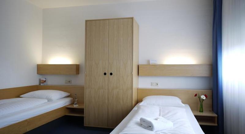Comfort Hotel Atlantic Muenchen Sued Ottobrunn Exterior photo